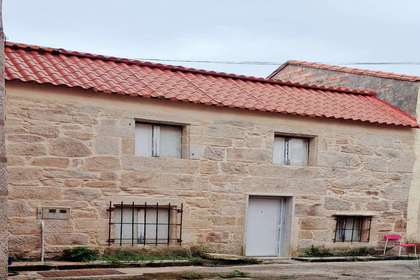 House for sale in Casco Urbano, Vilanova de Arousa, Pontevedra. 
